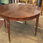 213 7220 DINING TABLE